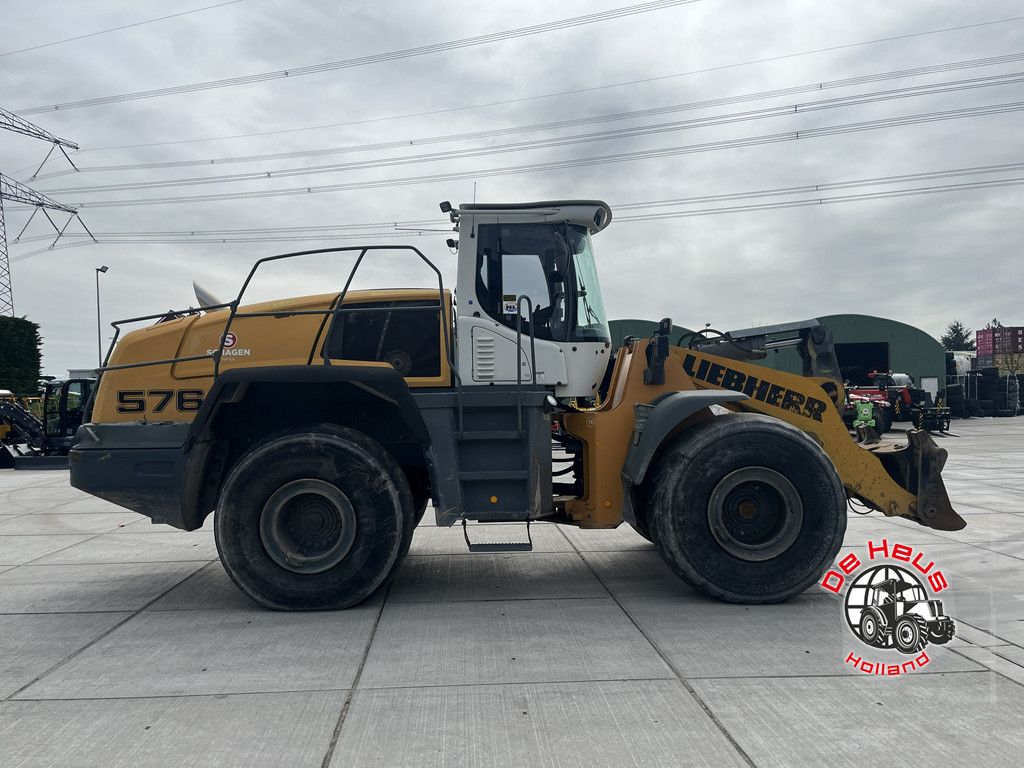 Liebherr L576