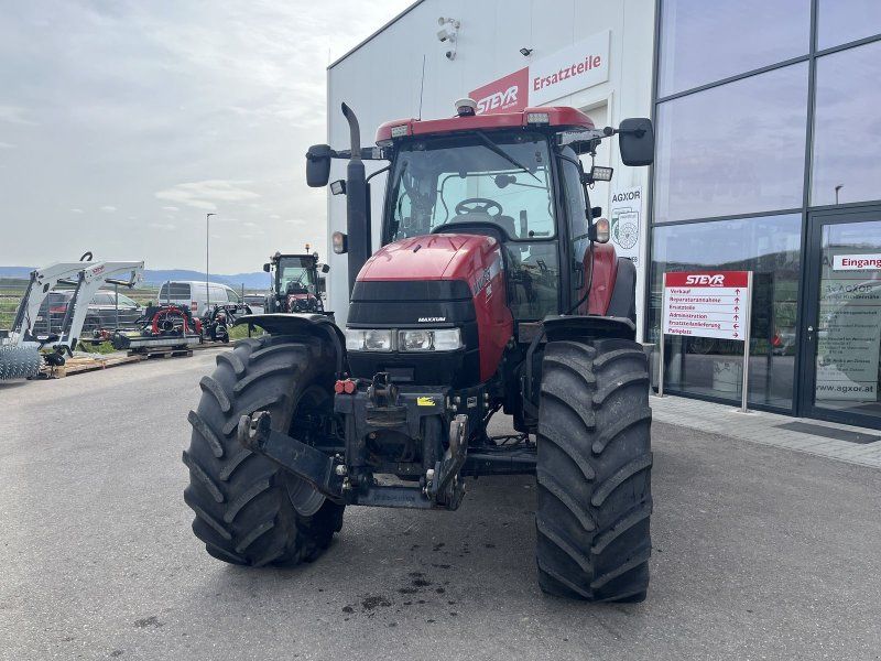 Case IH 125 Maxxum MXU