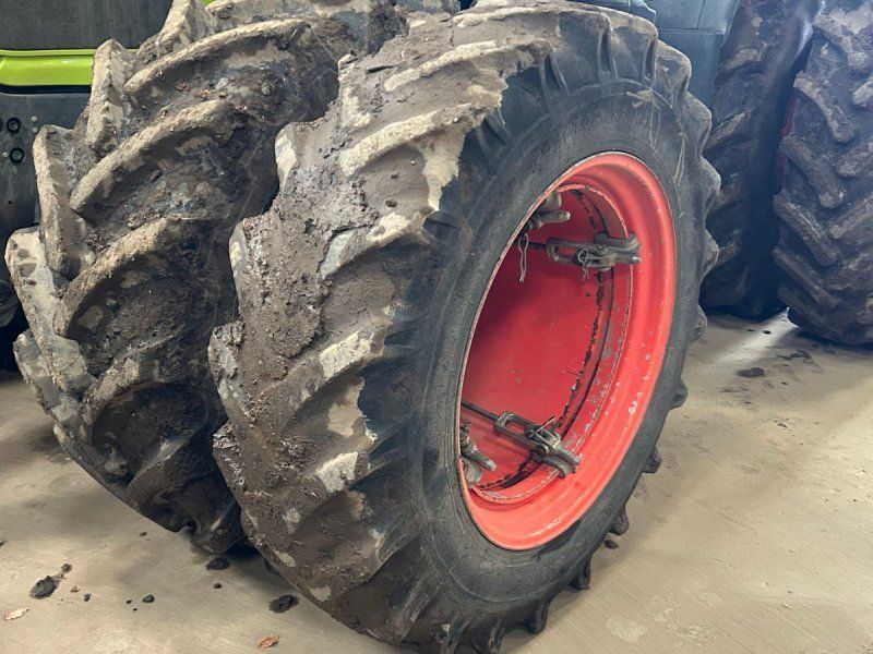 16.9x34  tvillinghjul  16.9x34  med ring for 30