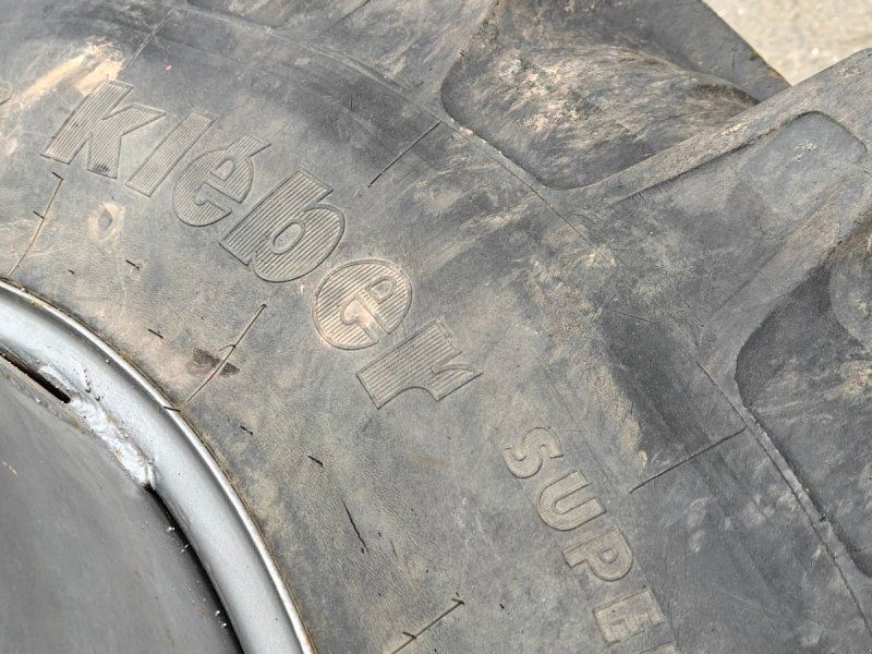 Tvillinghjul sæt 18.4R38 inkl. låse