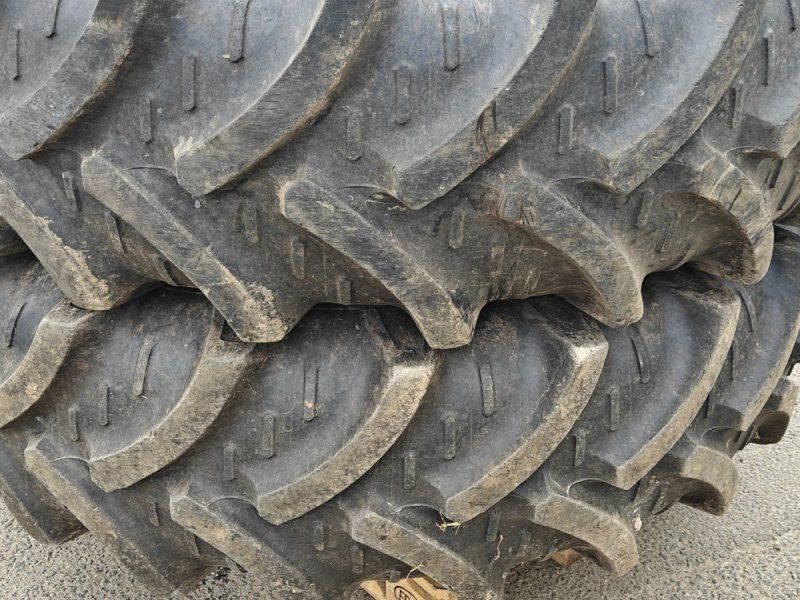 Tvillinghjul sæt 18.4R38 inkl. låse