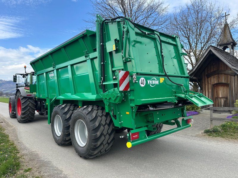 Tebbe 230 Universalstreuer für Kompost, Mist uvm.- Kardan Antrieb s