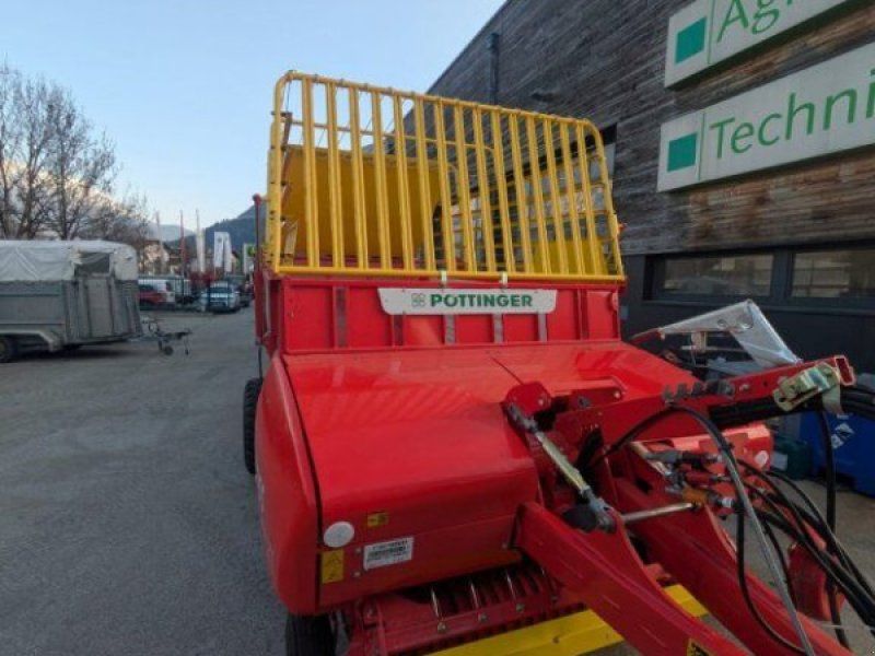 Pöttinger Boss Alpin 211