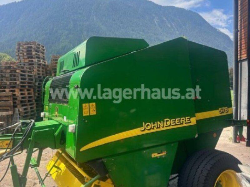John Deere 578