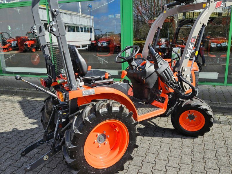 Kubota B1-241