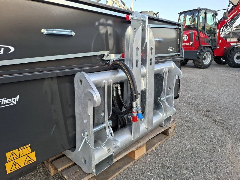 Fliegl Kippschaufel 2,2m