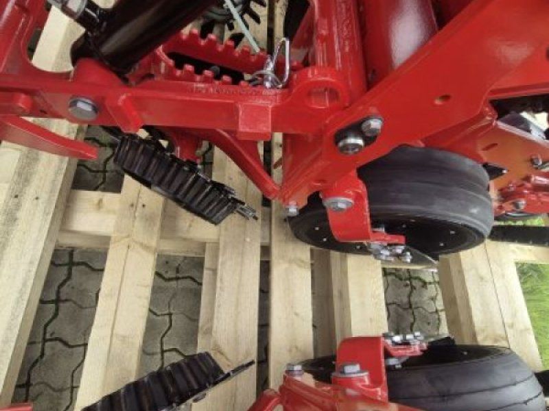 Väderstad TEMPO V TPV 12