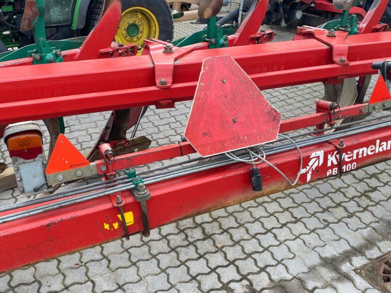 Kverneland PB100 7-furet