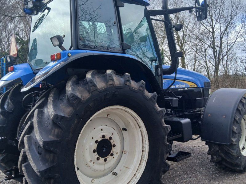 New Holland TM 155 med Range Command ,frontlift og nye bagdæk