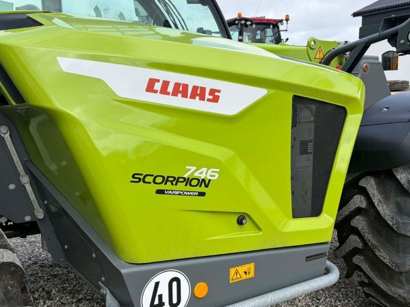 Claas Scorpion 746 Varipower