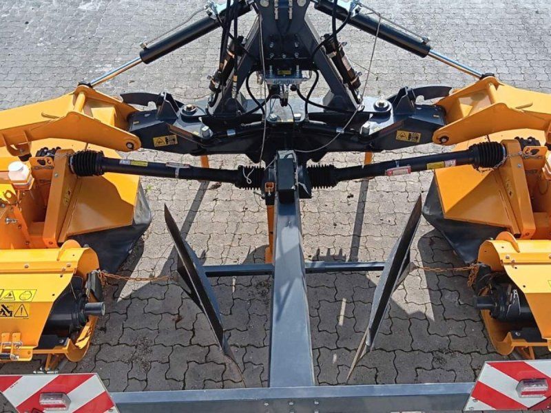 ELHO NM 9000 SF Skiveslåmaskine m. crimber og sneglsammen lægning.