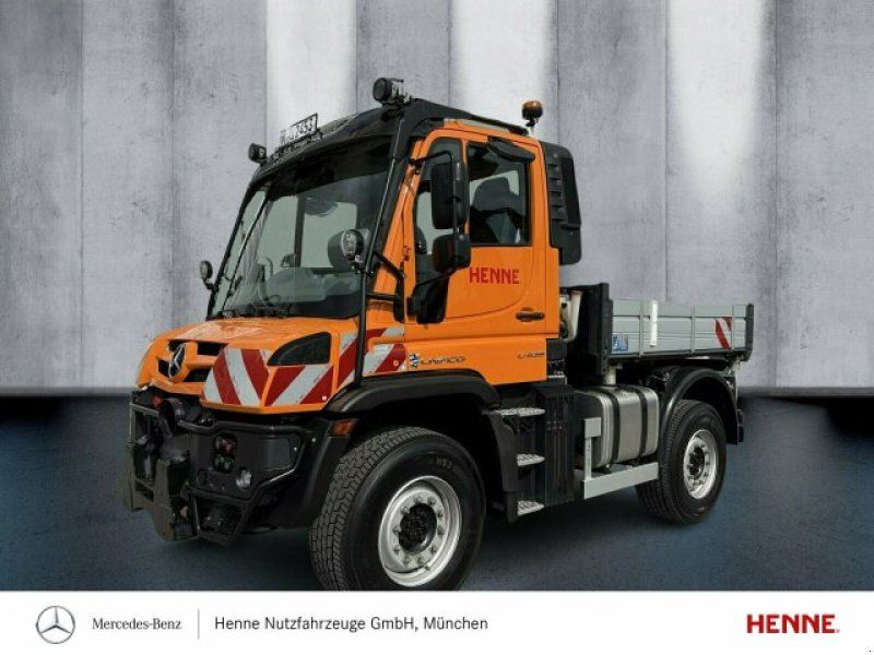 Mercedes-Benz U 435 UNI-TOUCH