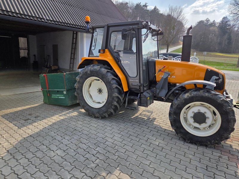 Traktor Renault Ceres 75  65PS, 4 Zylinder, BJ 1996  ca. 3000 Be