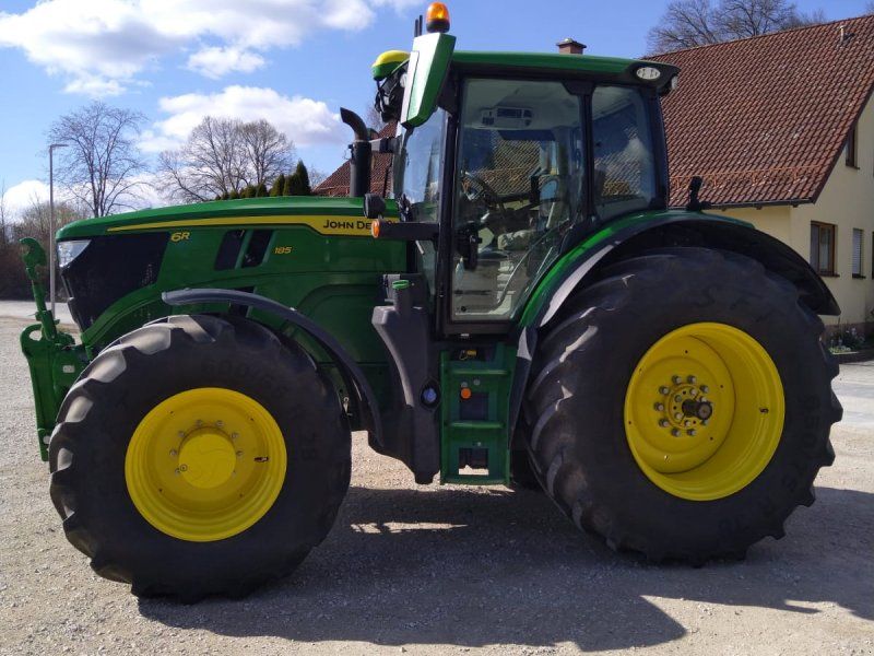 John Deere 6R 185