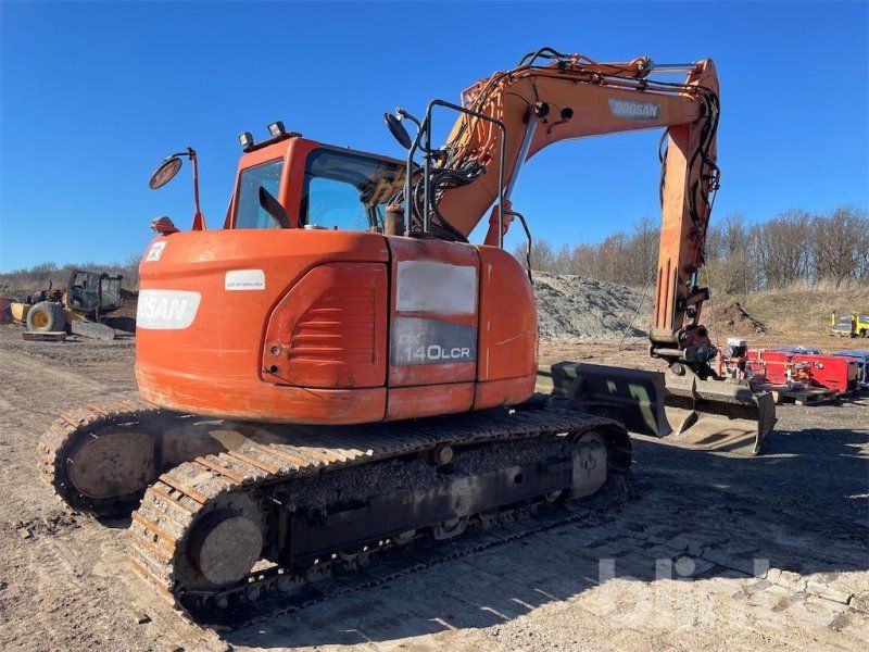 Doosan DX140LCR