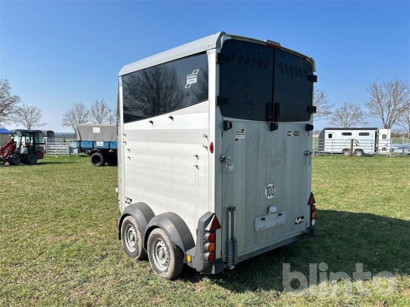 Ifor Williams HBX 506