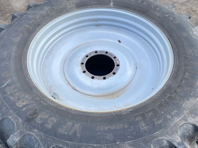 Alliance VF 520/85 R46