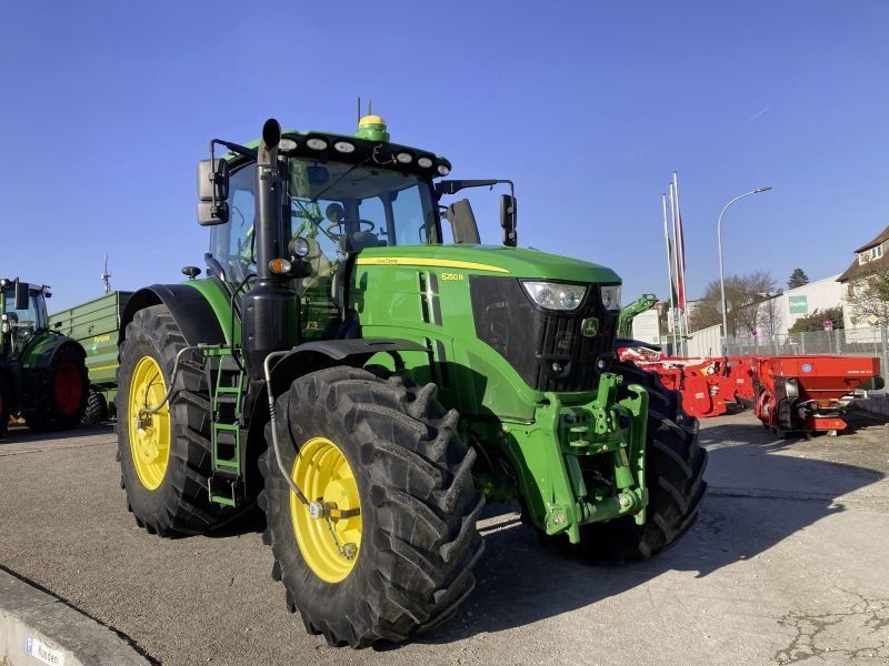 John Deere 6250 R Starfire