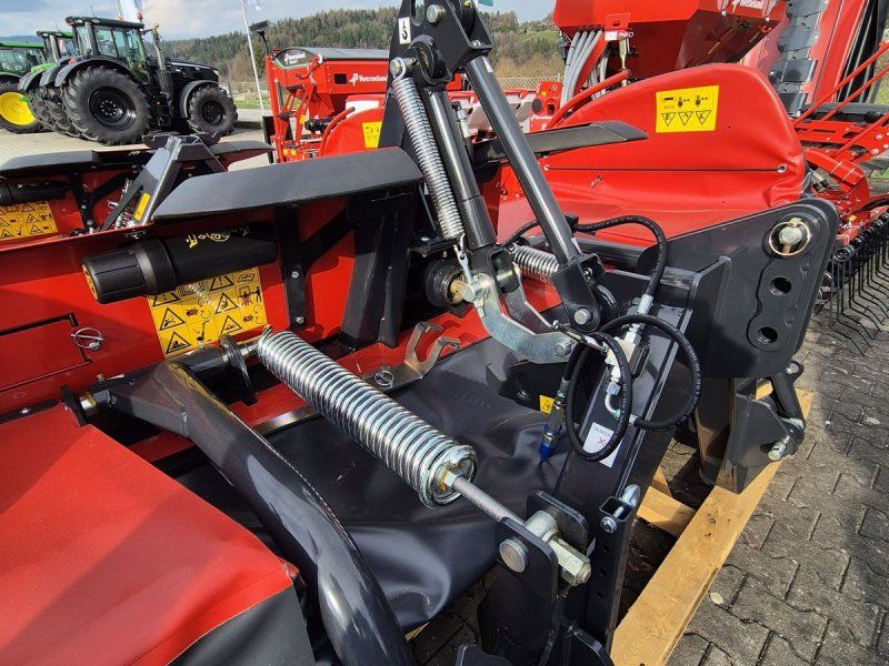 Vicon Extra 332 F KSW