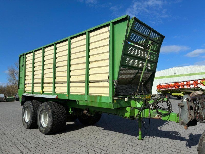 Bergmann Vario 440 mit Häckselaufbau