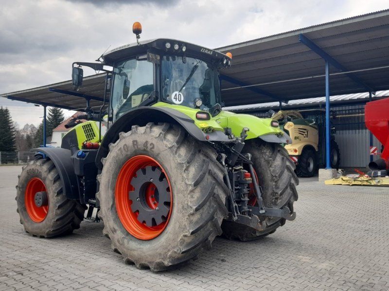 Claas Axion 870
