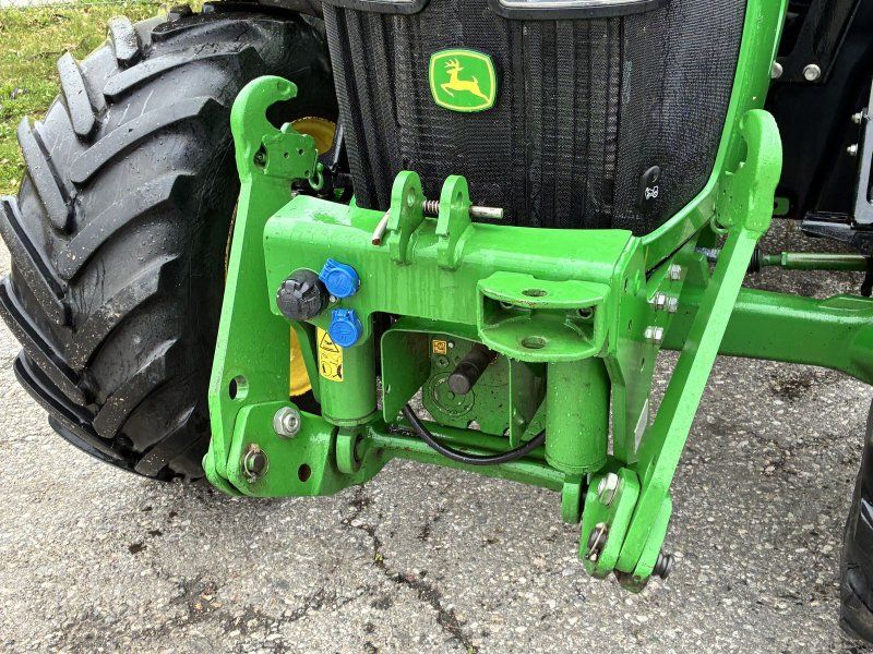 John Deere 5115R