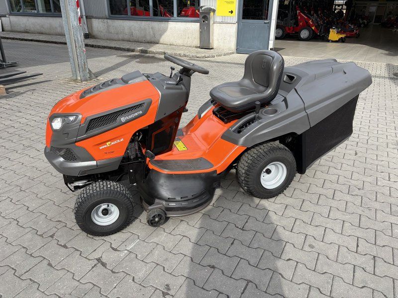 Husqvarna TC 238T 20 PS ca. 40h