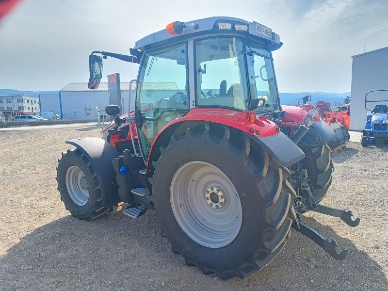 Massey Ferguson 5S.115 Dyna-6 Efficient