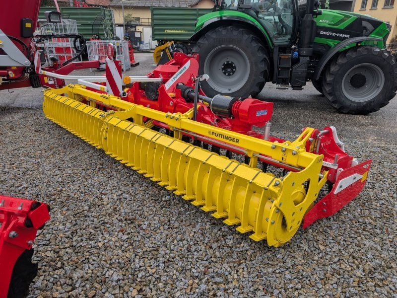 Pöttinger LION V 5040