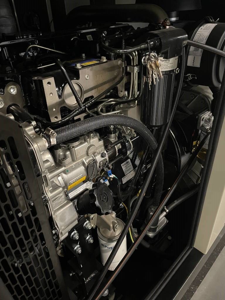 Perkins 1104A-44TG2 - 88 kVA Generator - DPX-19805