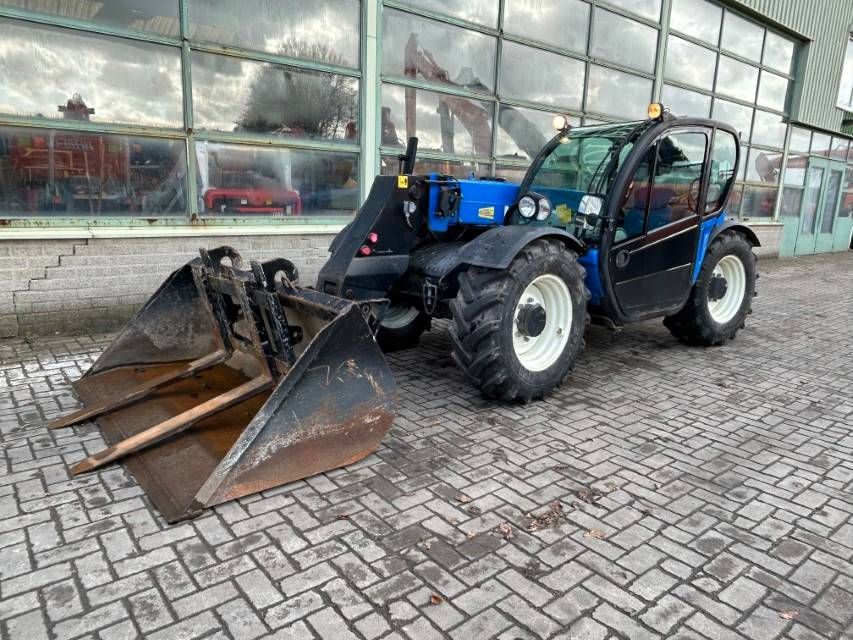 New Holland LM 5030
