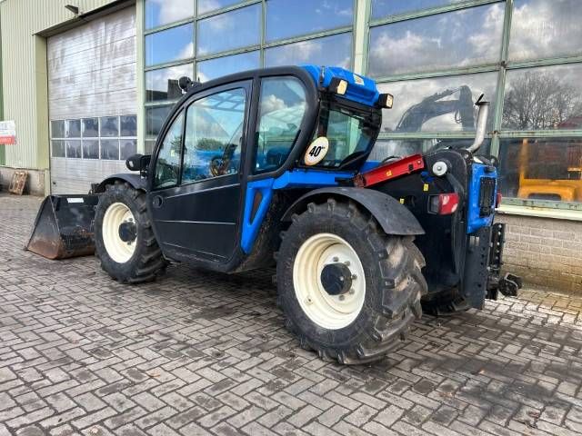 New Holland LM 5030