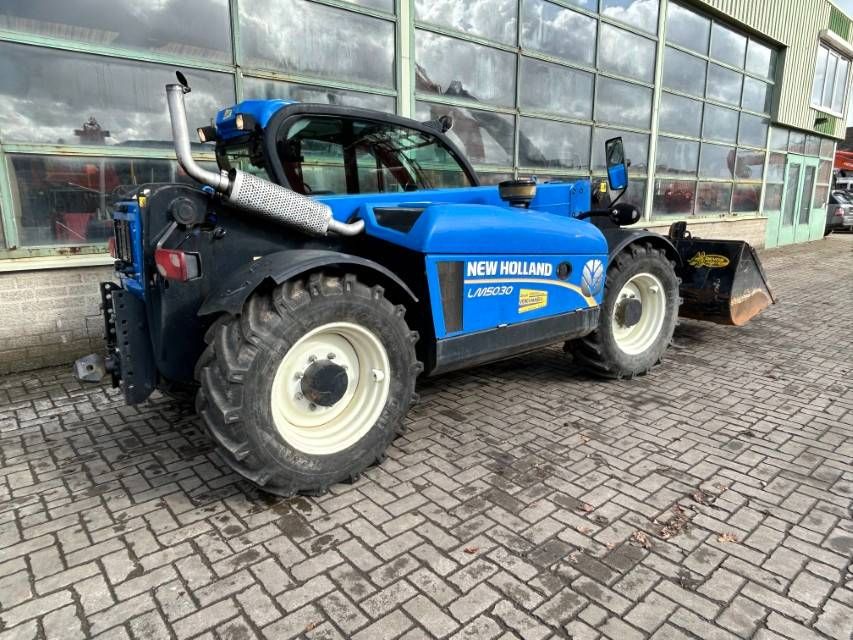 New Holland LM 5030