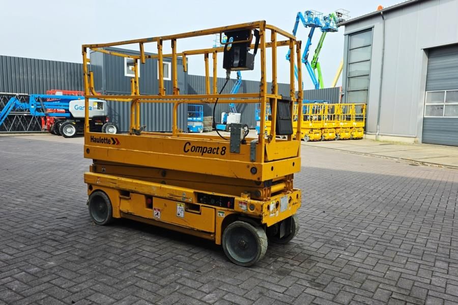 Haulotte Compact 8 Electric, Batteries 10-2024, 8.2m Workin