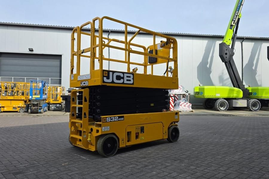 JCB S3246E Electric, 12m Working Height, 320kg Capacit