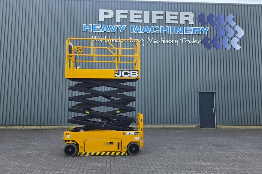 JCB S3246E Electric, 12m Working Height, 320kg Capacit