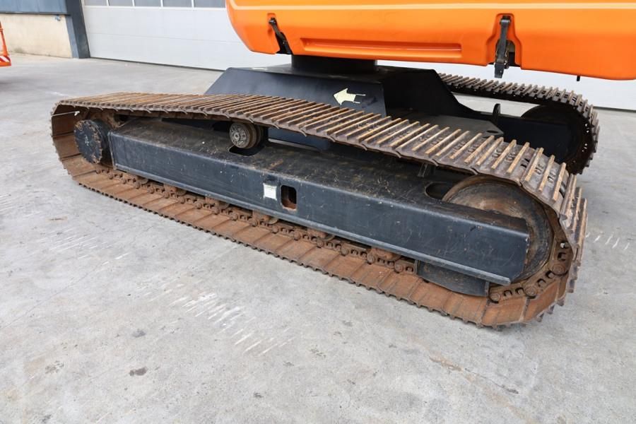 JLG 660SJC Diesel, Steel Tracks, 20m Working Height, 1