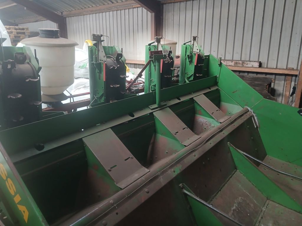 Hassia Hassia pootmachine 4 rij