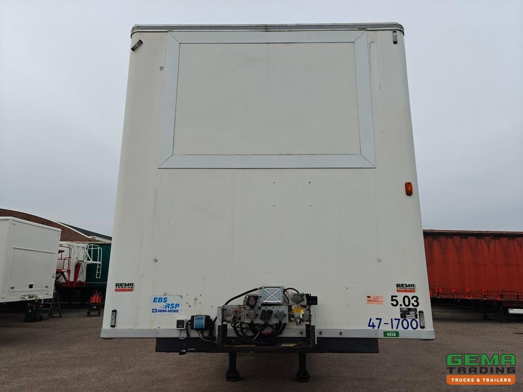 Schmitz TKS24 3-Axle BPW - Chereau Insulated Body - Lift/Steering Axle - Disc Brakes - Tail Lift 2000KG