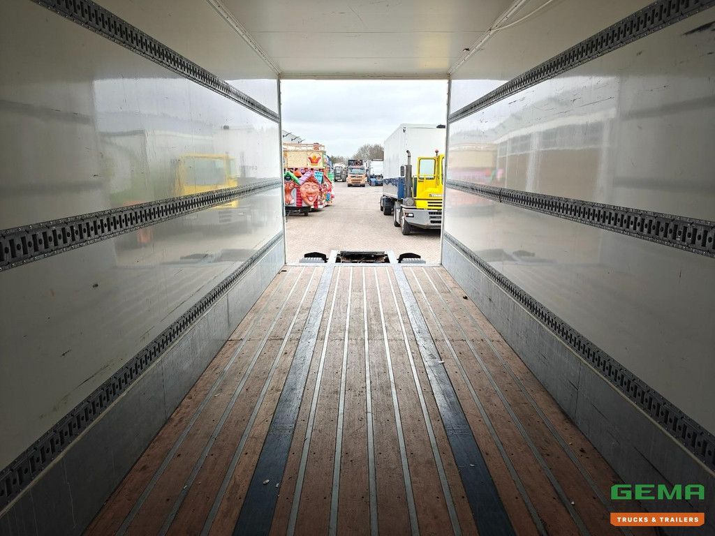 Tracon Trailers TB1218 LZV Combi - MEGA - Geschlossener Aufbau 8.2 + 8.2 - Lenkachsen - HH-Boden - LZV-Dolly - Pneumatisch betätigte Schiebeschaufel