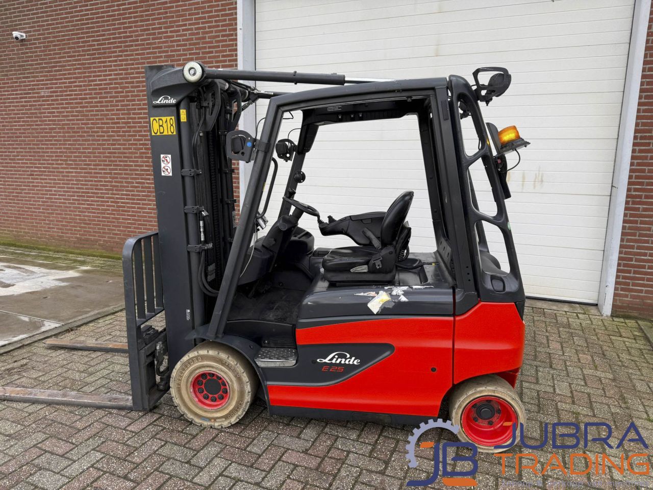 Linde E25-01 Elektrische Heftruck | 2018 | 13900 | 2.5T | 4.6M