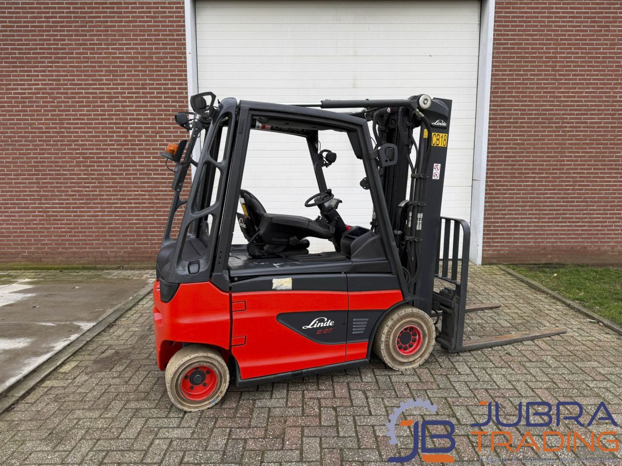 Linde E25-01 Elektrische Heftruck | 2018 | 13900 | 2.5T | 4.6M