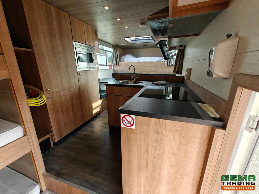 Pacton 11 T-S 1-achsiger BPW-Anhänger – Wohnmobil/Camper/Motorsportanhänger – Klimaanlage – Generator – Toilette – Werkstatt – Solaranlage – frisch lackiert