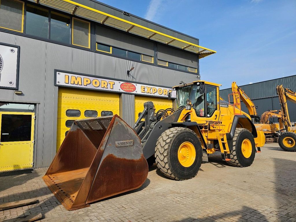 Volvo L180H WE1563