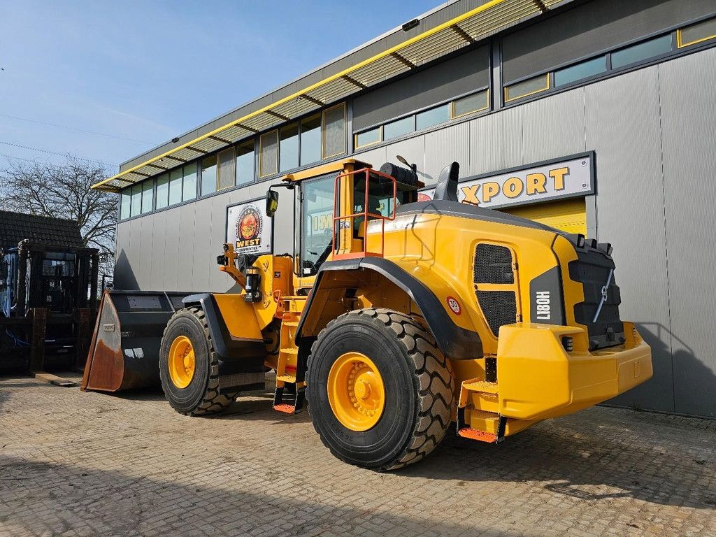 Volvo L180H WE1563