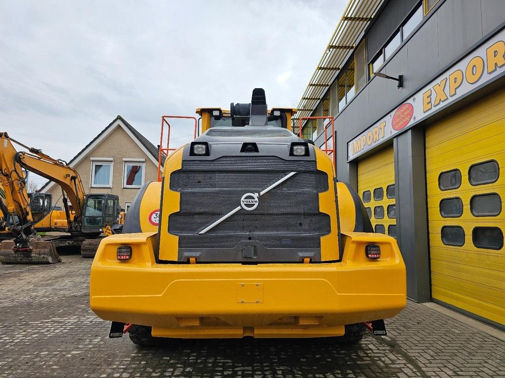 Volvo L180H WE1563