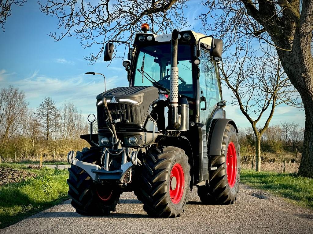 Fendt 211V Vario Gen3 Profi Smalspoor/Fruitteelttractor