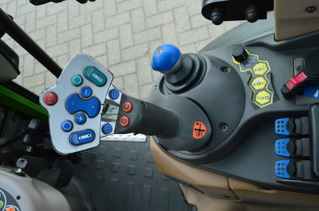 Fendt 211V Vario Profi Smalspoor/Fruitteelttractor