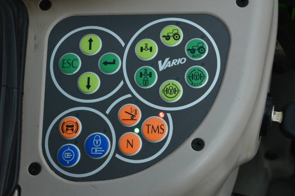 Fendt 211V Vario Profi Smalspoor/Fruitteelttractor