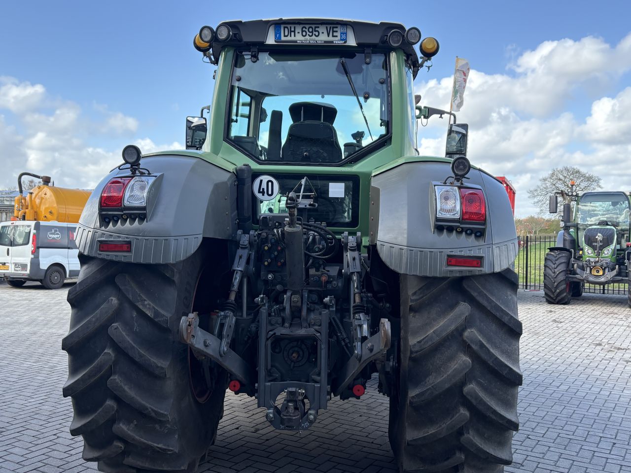 Fendt 824 profiplus scr